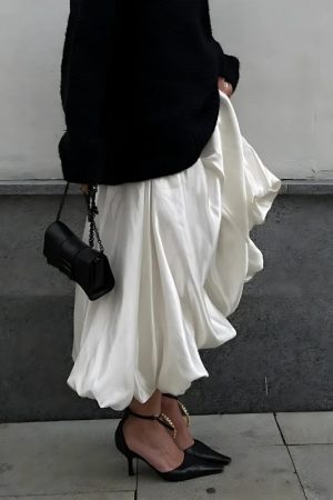 Style Core Aesthetics, New Style Trends - Satin A-Line Bubble Midi Skirt
