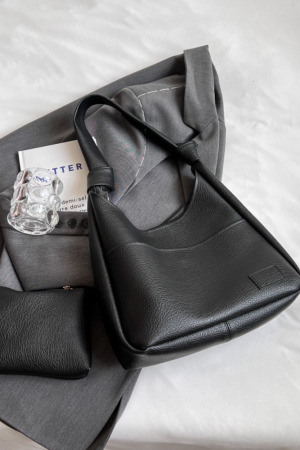 Style Core Aesthetics, New Style Trends - Savia | Sac hobo minimal