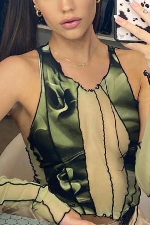 Style Core Aesthetics, New Style Trends - Secret Missions Top & Gloves Set