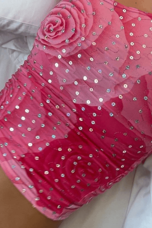 Style Core Aesthetics, New Style Trends - Sequin One Shoulder Floral Crop Tank Top