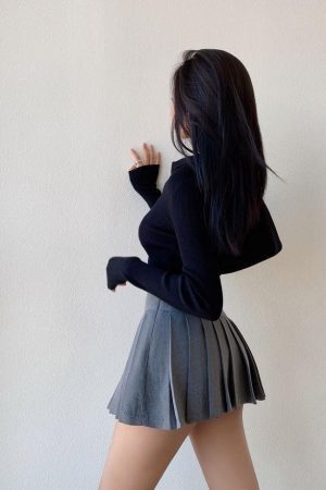 Style Core Aesthetics, New Style Trends - Side Slit College Mini Skirt