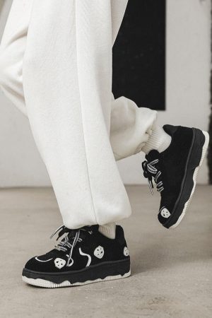 Style Core Aesthetics, New Style Trends - 'Skull' Shoes