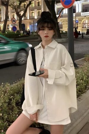 Style Core Aesthetics, New Style Trends - Smiley Embroidered Corduroy Shirt