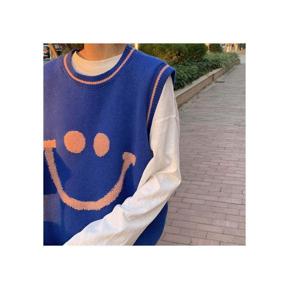 Style Core Aesthetics, New Style Trends - Smiley Face Indie Vest