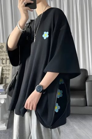 Style Core Aesthetics, New Style Trends - Soft Boy Daisy Oversize Tee