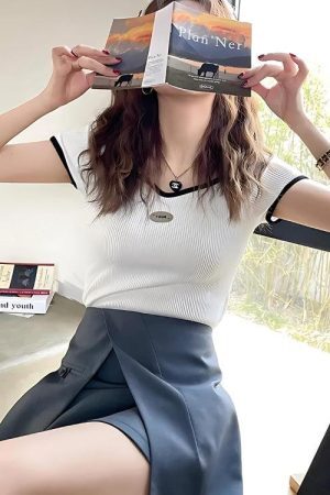 Style Core Aesthetics, New Style Trends - Soft Girl Basic Corduroy Top