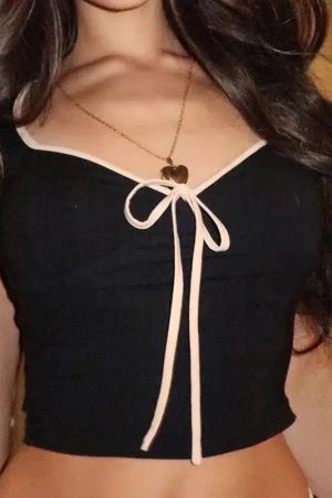 Style Core Aesthetics, New Style Trends - Soft Girl Bow Sweetheart Neckline Top