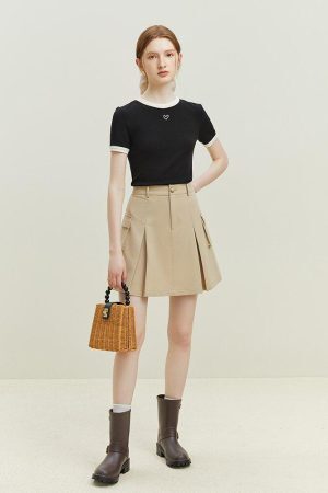 Style Core Aesthetics, New Style Trends - Soft Girl Minimal Heart Tee