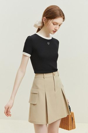 Style Core Aesthetics, New Style Trends - Soft Girl Minimal Heart Tee