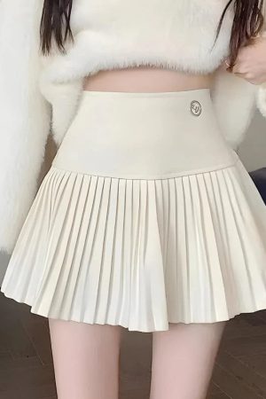 Style Core Aesthetics, New Style Trends - Soft Girl Pleated High Rise Mini Skort