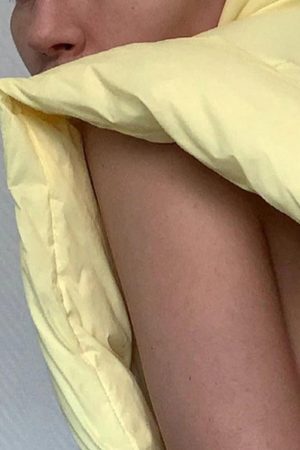 Style Core Aesthetics, New Style Trends - Solid Color Lace Up Hooded Sleeveless Jacket