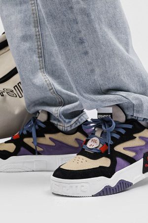 Style Core Aesthetics, New Style Trends - 'Spikes' Shoes