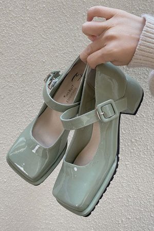 Style Core Aesthetics, New Style Trends - Square Toe Mary Jane Sandals