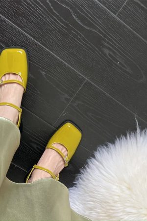 Style Core Aesthetics, New Style Trends - Square Toe Mary Jane Shoes