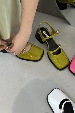 Style Core Aesthetics, New Style Trends - Square Toe Mary Jane Shoes