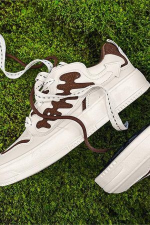 Style Core Aesthetics, New Style Trends - 'Squig' Shoes