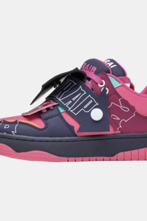 Style Core Aesthetics, New Style Trends - 'Strap' Shoes