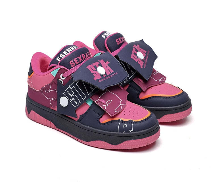 Style Core Aesthetics, New Style Trends - 'Strap' Shoes Style Core Aesthetics, New Style Trends - 'Strap' Shoes