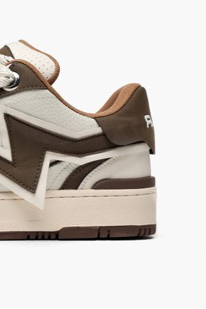 Style Core Aesthetics, New Style Trends - 'Strike' Shoes