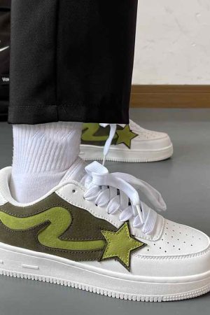 Style Core Aesthetics, New Style Trends - 'Suede' Shoes