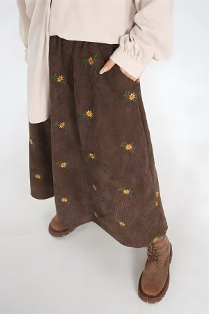 Style Core Aesthetics, New Style Trends - Sunflower Embroidered Corduroy Maxi Skirt