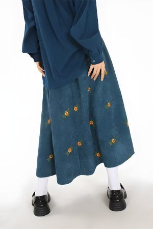 Style Core Aesthetics, New Style Trends - Sunflower Embroidered Corduroy Maxi Skirt