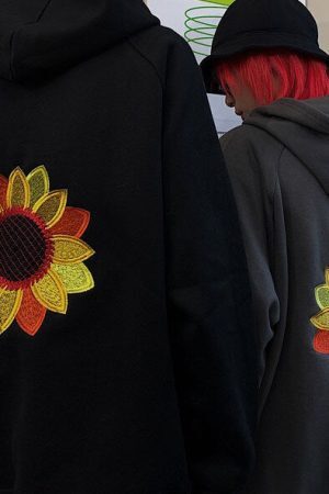 Style Core Aesthetics, New Style Trends - Sunflower Embroidered Hoodie