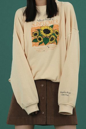 Style Core Aesthetics, New Style Trends - Sunflower Sweatshirt