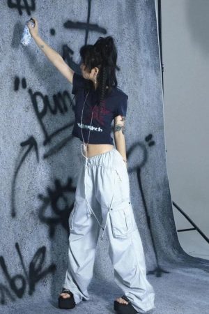 Style Core Aesthetics, New Style Trends - T-shirt Court Boutonné Y2K Grunge Étoile