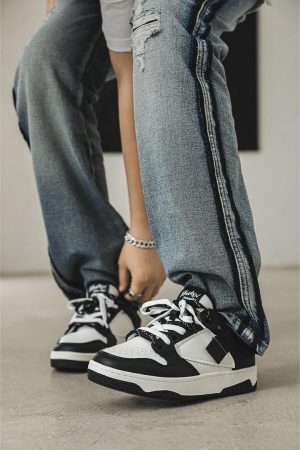 Style Core Aesthetics, New Style Trends - 'Tag' Shoes