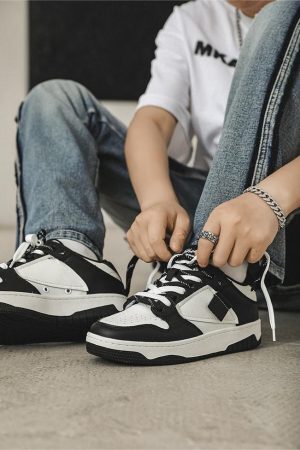 Style Core Aesthetics, New Style Trends - 'Tag' Shoes