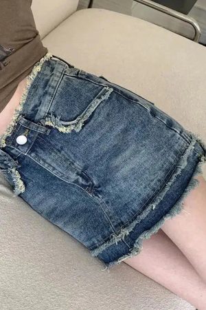 Style Core Aesthetics, New Style Trends - Tasseled Denim Mini Skort