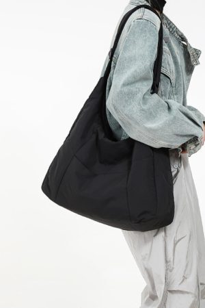 Style Core Aesthetics, New Style Trends - Teyra | Tote bag