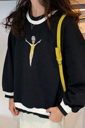 Style Core Aesthetics, New Style Trends - The Swimmer Sweatshirt