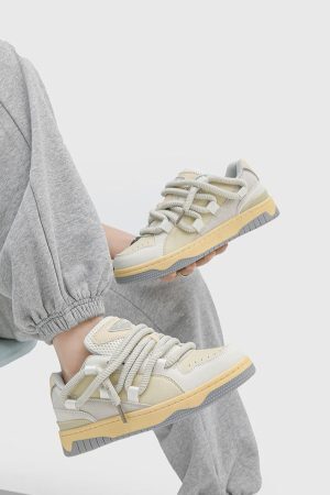 Style Core Aesthetics, New Style Trends - 'Thick' Shoes