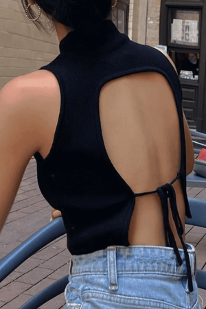 Style Core Aesthetics, New Style Trends - Tie Back Ribbed Cropped Tank Top