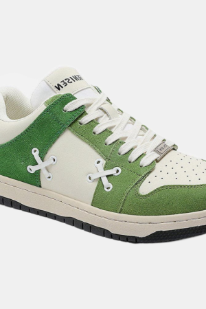 Style Core Aesthetics, New Style Trends - 'Tied' Shoes