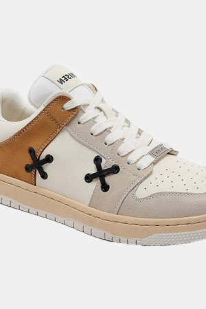 Style Core Aesthetics, New Style Trends - 'Tied' Shoes