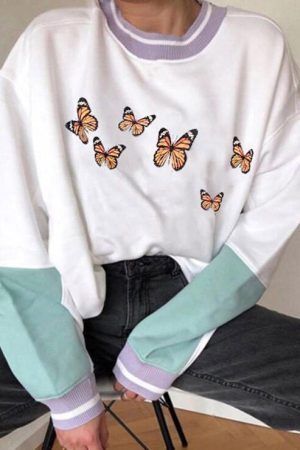 Style Core Aesthetics, New Style Trends - Ur My Butterfly Sweatshirt