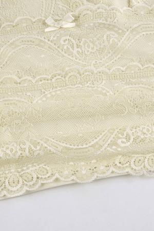 Style Core Aesthetics, New Style Trends - V Neck Lace Crop Tank Top