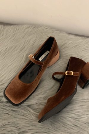 Style Core Aesthetics, New Style Trends - Velvet Mary Janes