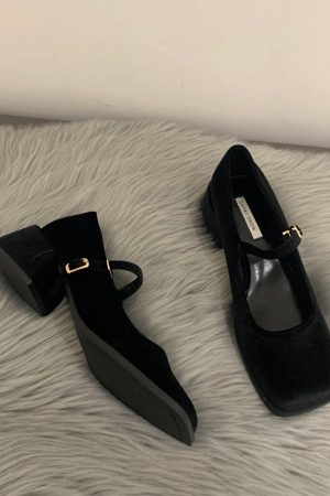 Style Core Aesthetics, New Style Trends - Velvet Mary Janes