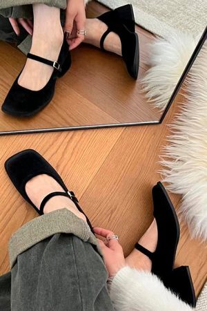 Style Core Aesthetics, New Style Trends - Velvet Mary Janes