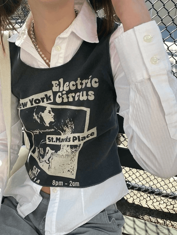 Style Core Aesthetics, New Style Trends - Vintage 90s Cropped Tank Top Style Core Aesthetics, New Style Trends - Vintage 90s Cropped Tank Top