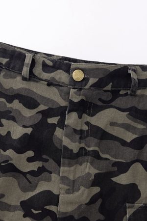 Style Core Aesthetics, New Style Trends - 'Waved' Jeans