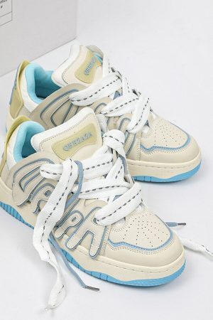 Style Core Aesthetics, New Style Trends - 'Waved' Shoes