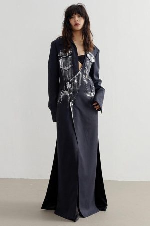 Style Core Aesthetics, New Style Trends - White Distressed Long Blazer