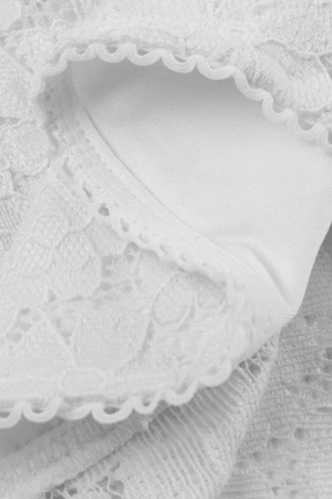 Style Core Aesthetics, New Style Trends - White Lace Cropped Tank Top