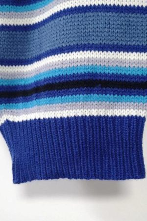 Style Core Aesthetics, New Style Trends - Wide Sleeved Striped Knitted Sweater