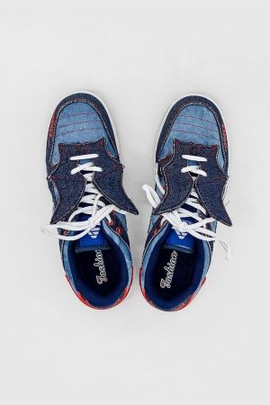 Style Core Aesthetics, New Style Trends - 'Winged' Shoes